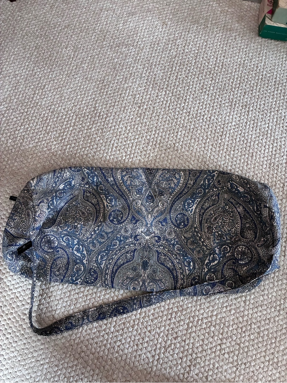 Hugger Mugger Batik Yoga Mat Bag – Blue Paisley Print